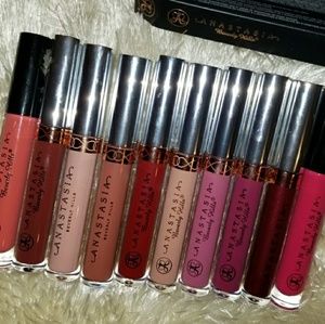 *SOLD* ( I HAVE ANOTHER ) ABH Liquid Lipsticks